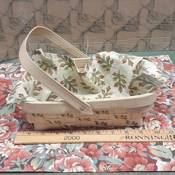 6 pc rustic farmhouse autumn placemats, bun basket, acorn candle "Thanks" bundle - Picture 6 of 12